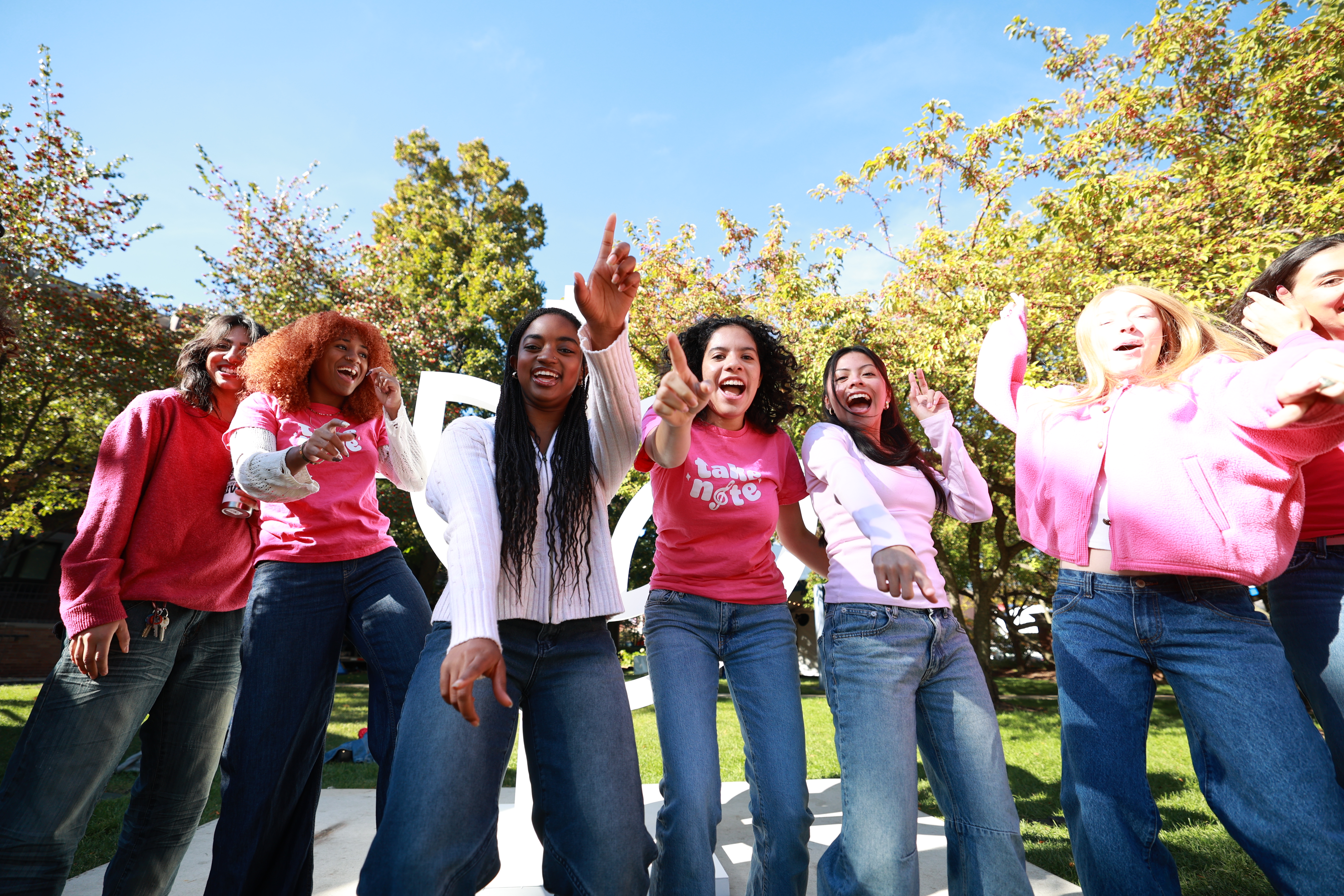 DTatum Thomas, dean of the School of Continuing and Professional Studies (left), 